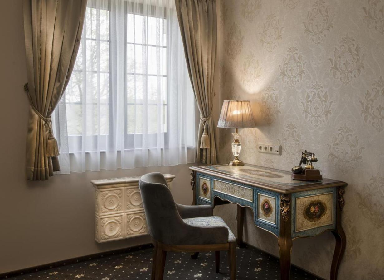 Chateau Sanov Sanov  ภายนอก รูปภาพ