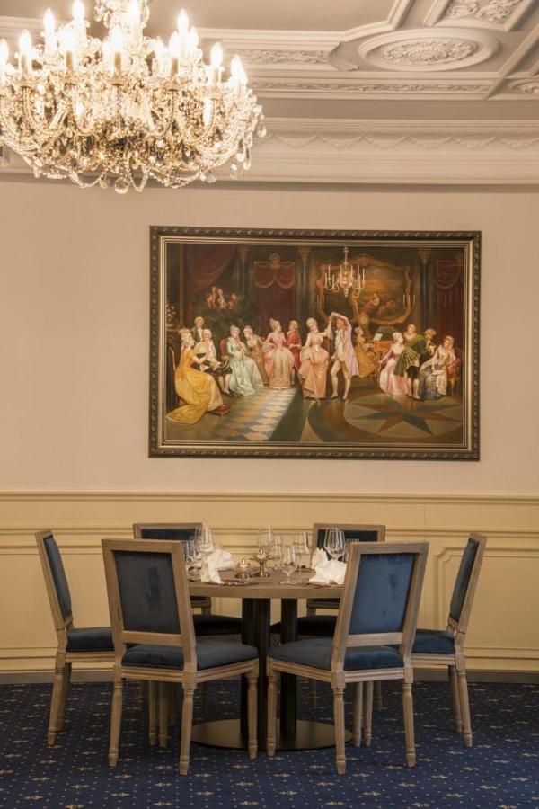 Chateau Sanov Sanov  ภายนอก รูปภาพ